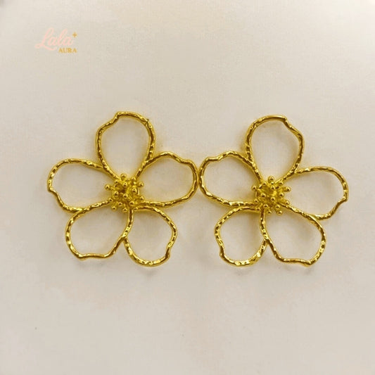 Puces d'oreilles Sakura